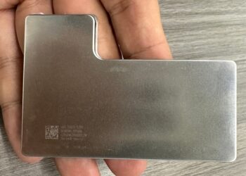 ภาพหลุดแบตเตอรี่ของ iPhone 16 ใช้ปลอกโลหะ มีความจุมากกว่า iPhone 15