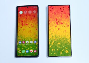 เทียบดีไซน์ Samsung Galaxy Z Fold6 เครื่องดัมมี่ กับ Galaxy Z Fold5 (ชมคลิป!!)