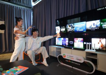 AIS 3BB FIBRE 3 เปิดให้บริการ SMART SOUNDBAR คุณภาพเสียง Dolby ATMOS รอบทิศทาง 360 องศาและระบบ THX สำหรับคาราโอเกะ เดือนละ 350 บาท