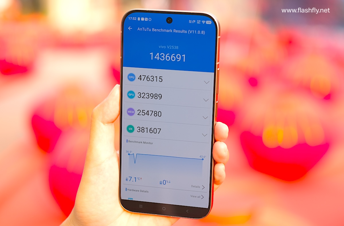 รีวิว vivo V70 เสกช็อตลูกรักพระเจ้า มาพร้อมกล้อง 50MP ZEISS Super Telephoto ทนน้ำทนฝุ่น IP68&IP69 แบตเตอรี่ 6500mAh และ OriginOS 6 เวอร์ชันใหม่ล่าสุด