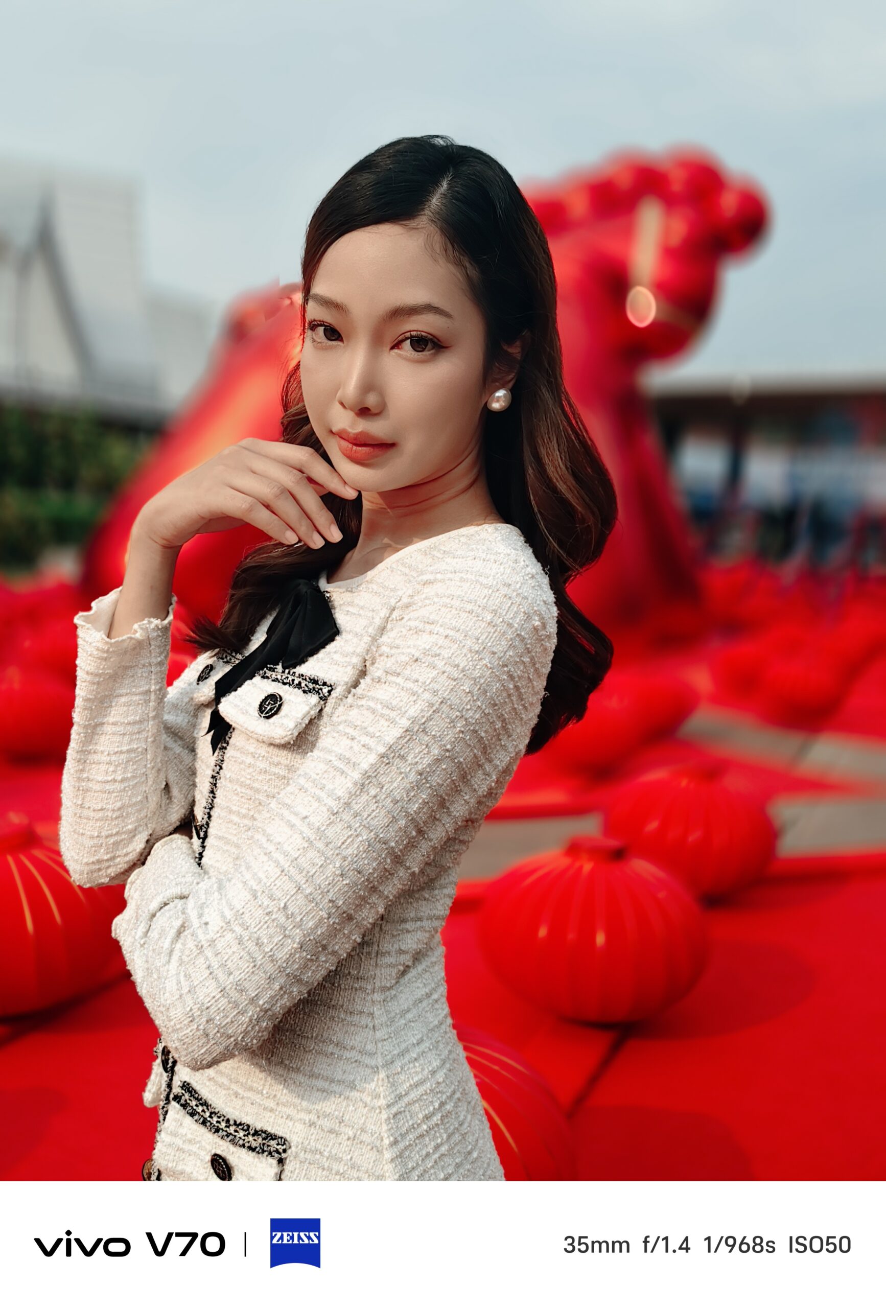 รีวิว vivo V70 เสกช็อตลูกรักพระเจ้า มาพร้อมกล้อง 50MP ZEISS Super Telephoto ทนน้ำทนฝุ่น IP68&IP69 แบตเตอรี่ 6500mAh และ OriginOS 6 เวอร์ชันใหม่ล่าสุด