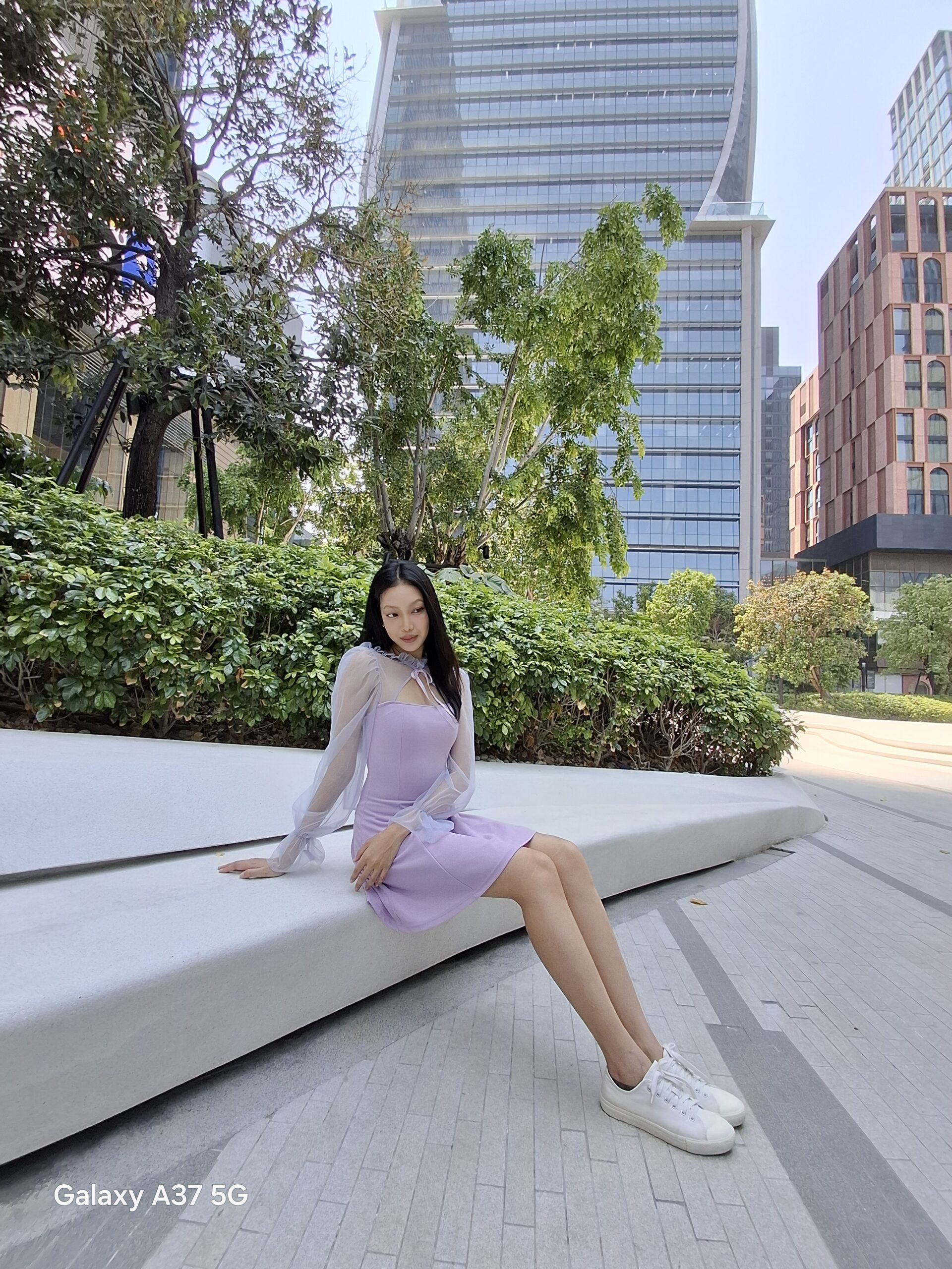 รีวิว Samsung Galaxy A57 5G และ Galaxy A37 5G ดีไซน์บางเบากว่าเดิม มาพร้อมวิดีโอ 4K มุมกว้างพิเศษ ถ่ายกว้างหมดยกเว้นหน้า