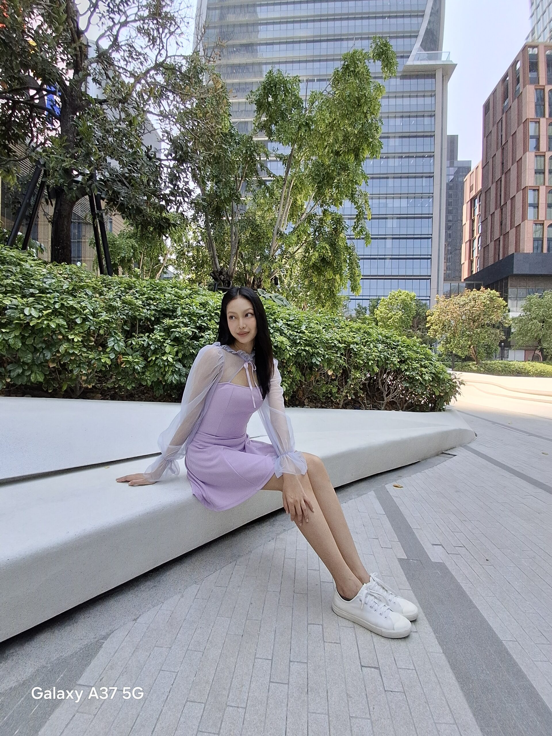รีวิว Samsung Galaxy A57 5G และ Galaxy A37 5G ดีไซน์บางเบากว่าเดิม มาพร้อมวิดีโอ 4K มุมกว้างพิเศษ ถ่ายกว้างหมดยกเว้นหน้า