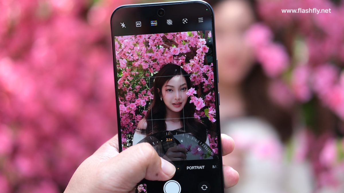 รีวิว realme 16 Pro Series 5G มาพร้อมกล้อง 200MP Portrait Master ดีไซน์ระดับมาสเตอร์พีซ และ realme 16 5G ดีไซน์ Aurora Wings มีกระจกเซลฟี่ในตัว