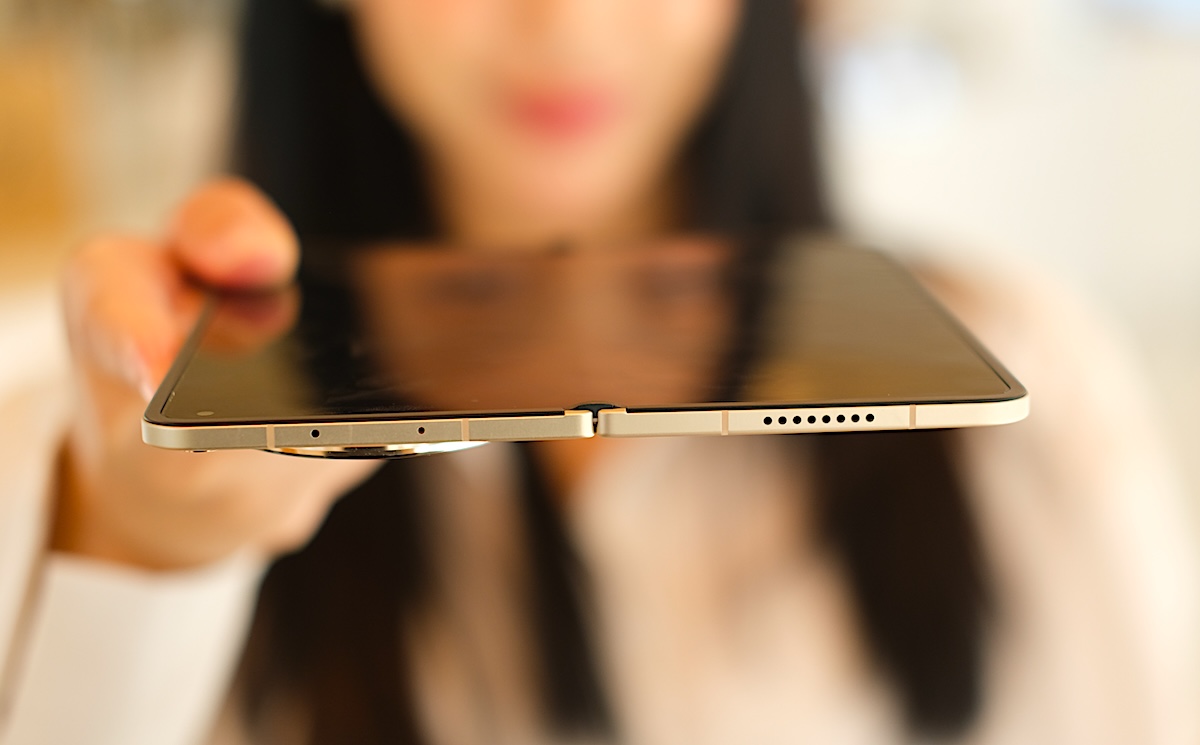 รีวิว OPPO Find N6 สมาร์ตโฟนจอพับเรียบกว่า อิสระกว่า ทรงพลังทุกมิติ พร้อมกล้อง Hasselblad คมชัดพิเศษ 200MP และปากกา OPPO AI Pen