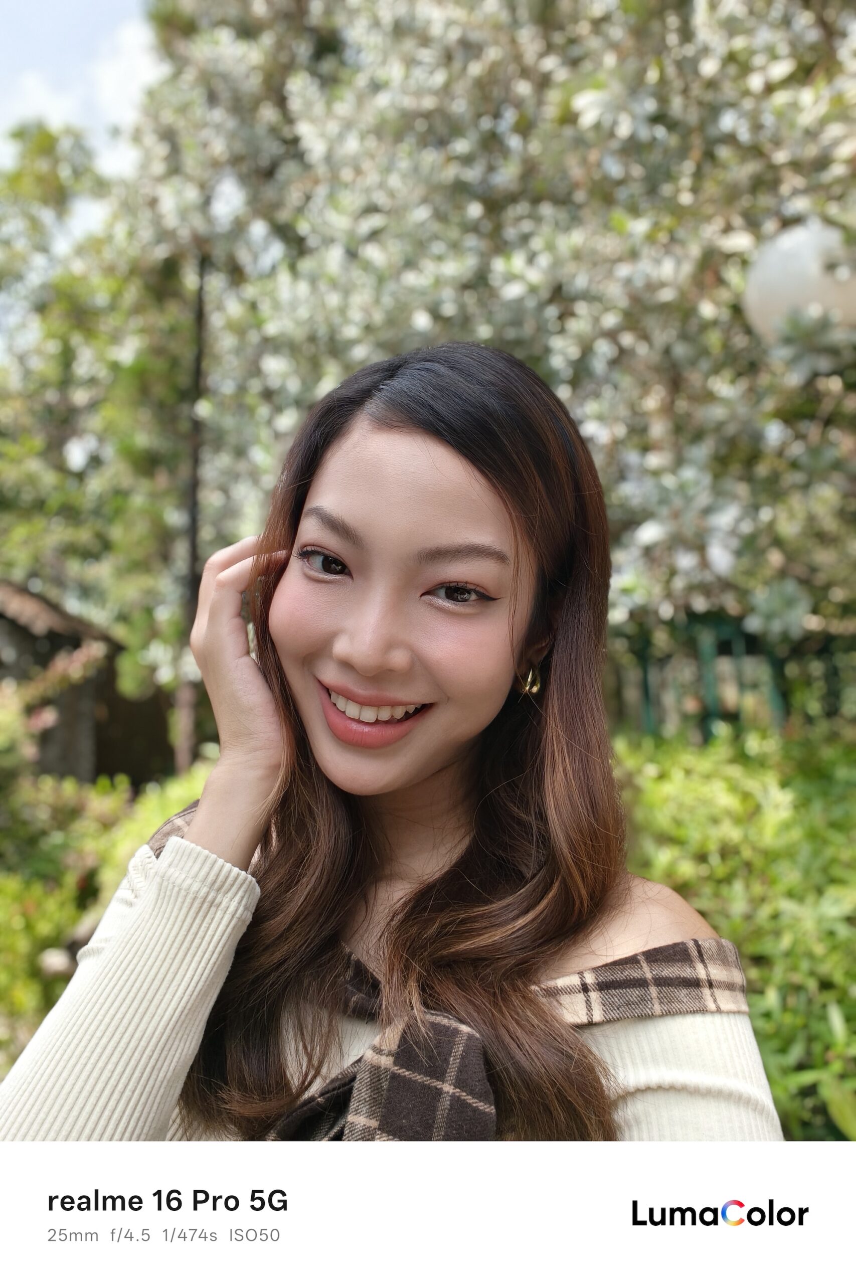 รีวิว realme 16 Pro Series 5G มาพร้อมกล้อง 200MP Portrait Master ดีไซน์ระดับมาสเตอร์พีซ และ realme 16 5G ดีไซน์ Aurora Wings มีกระจกเซลฟี่ในตัว