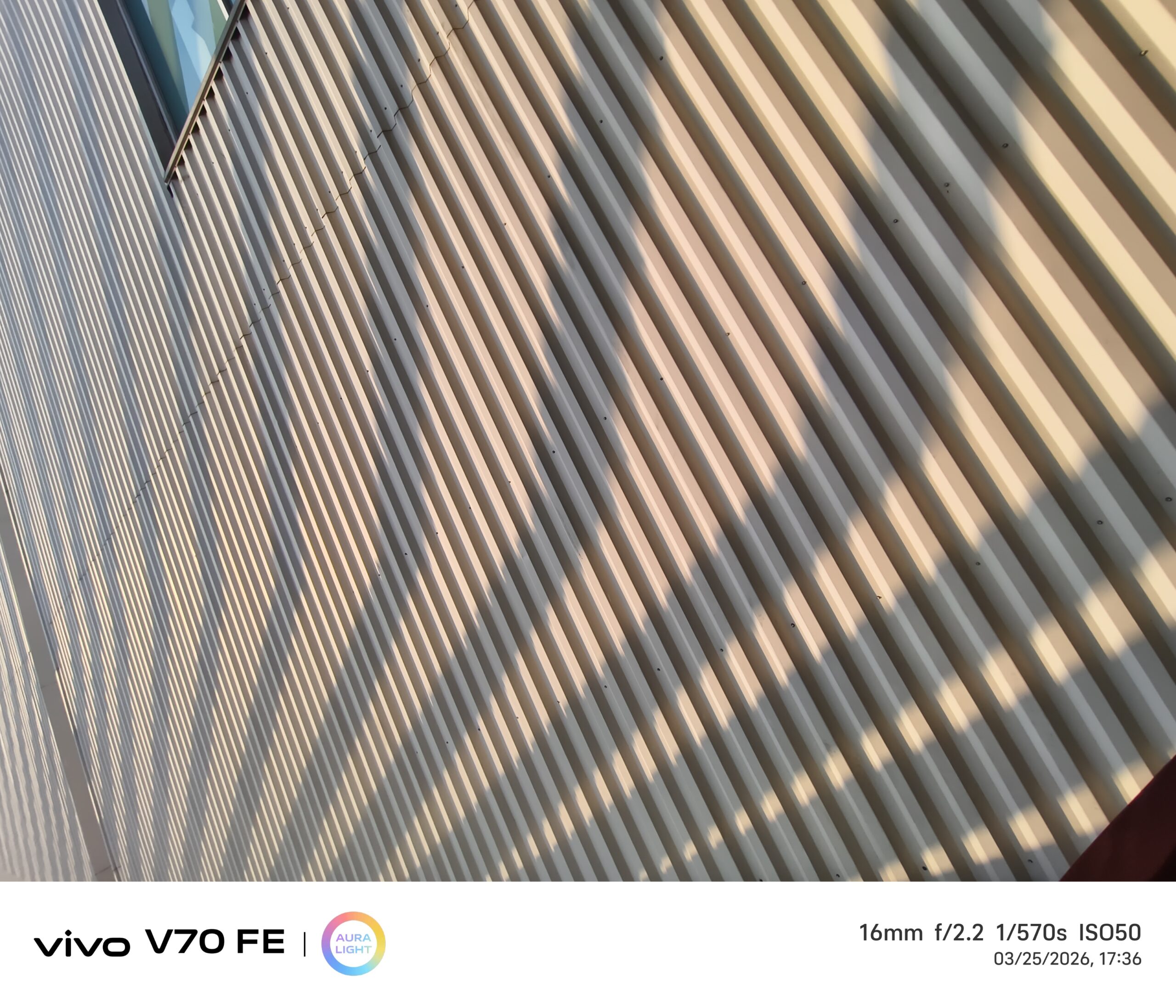 รีวิว vivo V70 FE ดีไซน์สวยงามพรีเมียม มาพร้อมกล้อง 200MP แค่ก้าวแรกก็ชัดเลย แบตใหญ่ 7000mAh ชาร์จเร็ว 90W FlashCharge