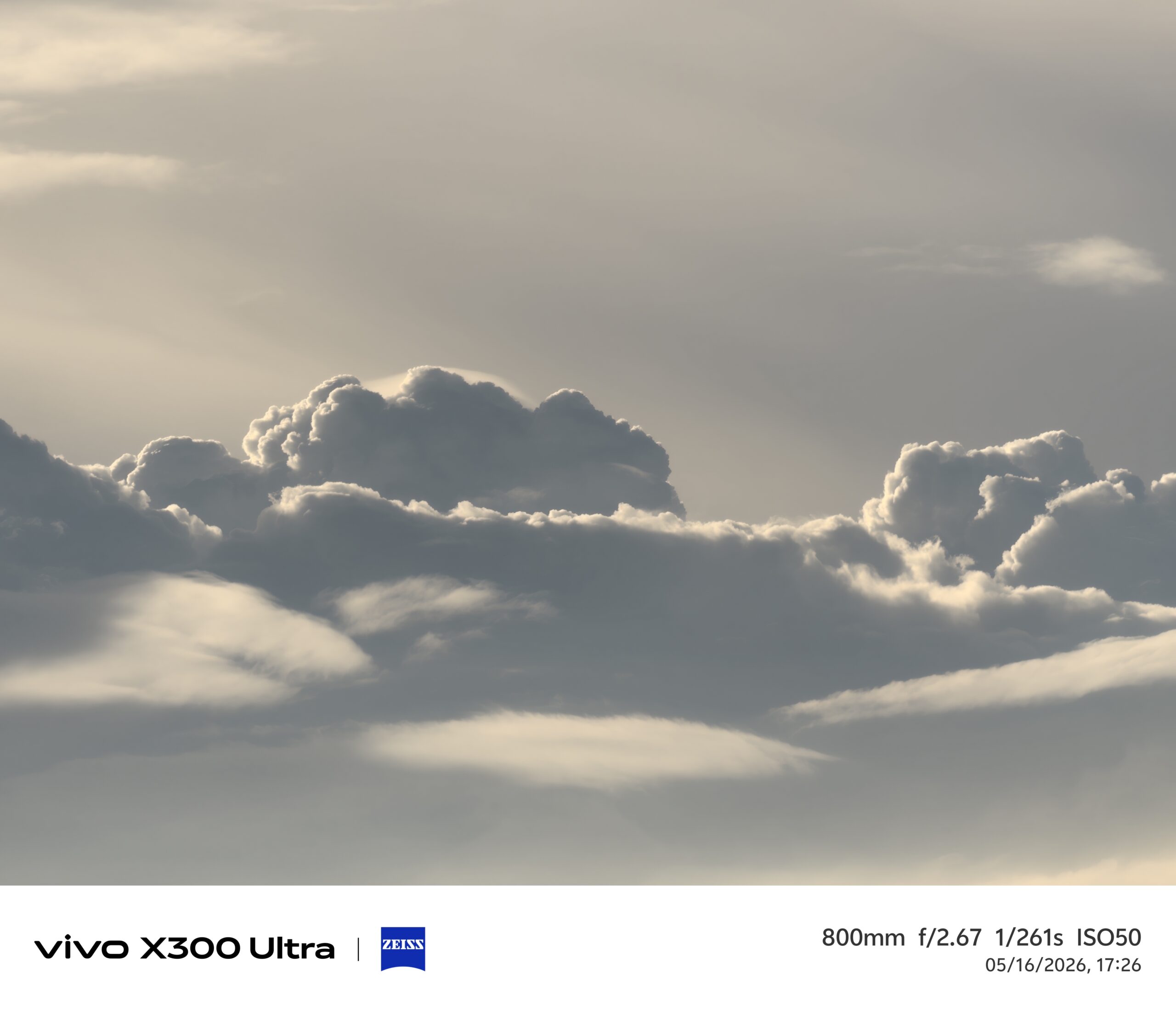 รีวิว vivo X300 Ultra สุดยอดสมาร์ตโฟนถ่ายวิดีโอระดับมืออาชีพ “ZEISS CINEMATICS. BORN TO CREATE ” พร้อมvivo ZEISS ชุดเลนส์เสริม Gen 2 Ultra ระยะซูม 400mm