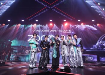 vivo ส่งต่อประสบการณ์ซูมเหนือระดับกับ “ZOOMANIA Concert” รวมพลังสองเจเนอเรชันดนตรี PROXIE และ POTATO พิสูจน์พลังซูมของ vivo X300 Ultra และ vivo X300 FE ในเวทีจริง