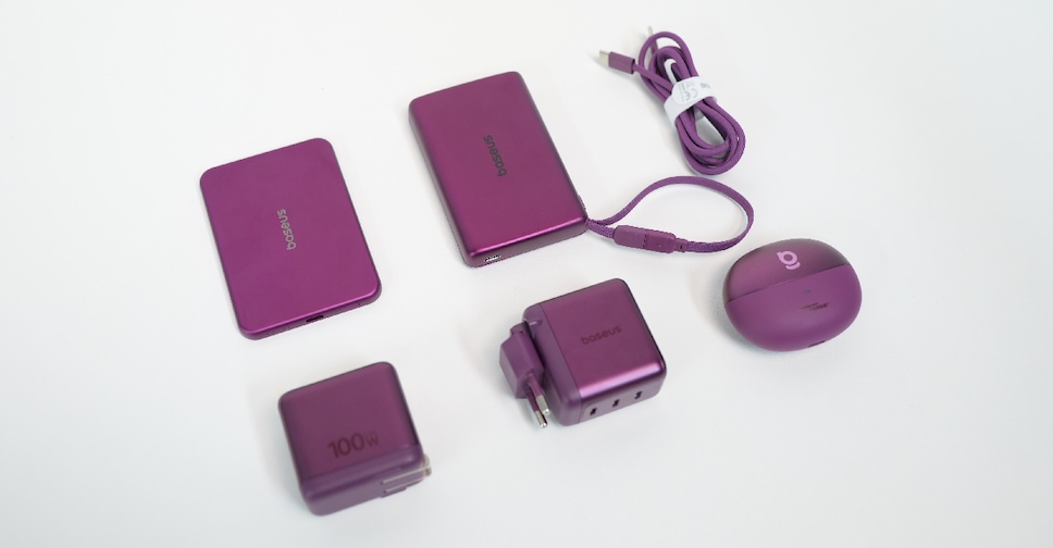 Baseus เปิดตัวอุปกรณ์เสริมคอลเลกชันใหม่ มาในสี Dark Cherry สำหรับ iPhone 18 Pro