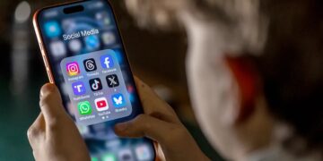 Facebook และ Instagram เริ่มจำกัดการใช้งาน สำหรับบัญชีที่มีอายุต่ำกว่า 18 ปี