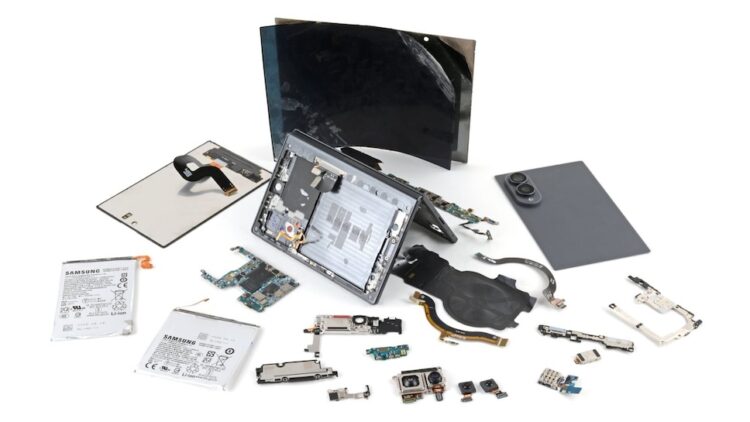 Samsung Galaxy Z Fold8 ถูกชำแหละชิ้นส่วนแล้วโดย iFixit
