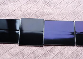 Samsung Galaxy Z Fold8 และ Galaxy Z Fold8 Ultra เห็นรอยพับชัดเจน หลังใช้งานเพียง 1 สัปดาห์