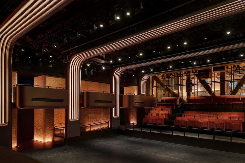 Apple เปิดตัวสถานที่จัดแสดงดนตรีสดความจุ 600 ที่นั่ง ในลอนดอน