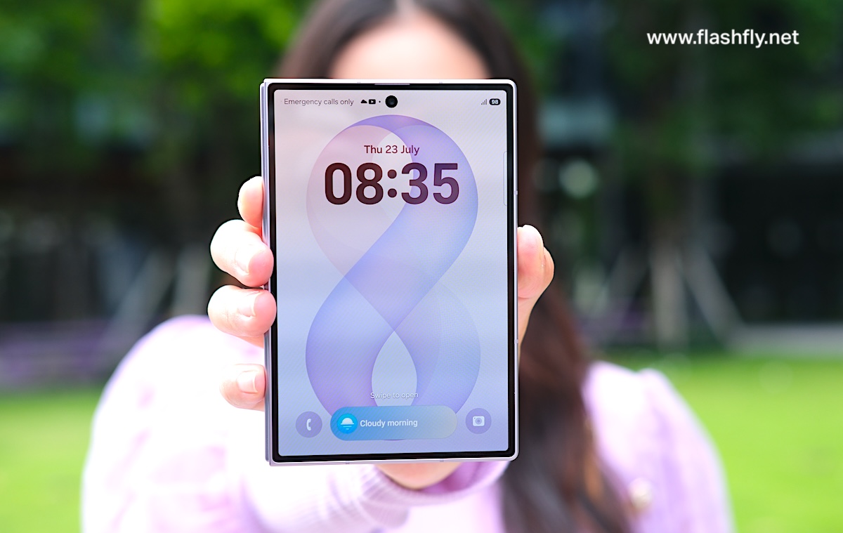 รีวิว Samsung Galaxy Z Fold8 สมาร์ตโฟนจอพับเบาที่สุดในโลก