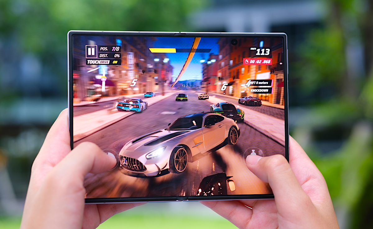 รีวิว Samsung Galaxy Z Fold8 สมาร์ตโฟนจอพับเบาที่สุดในโลก