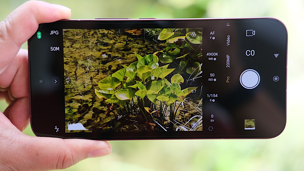 รีวิว POCO F9 Ultra ชิป Snapdragon 8 Elite Gen 5 หน้าจอ 185Hz แบตใหญ่ 8050mAh กล้องหลัก 200MP ลำโพง Sound by Bose