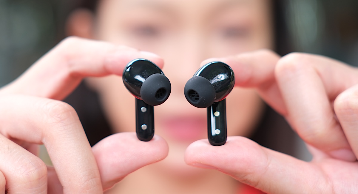 รีวิว CMF Clip Pro หูฟังไร้สายแบบหนีบรุ่นแรกของแบรนด์ พร้อมด้วย CMF Buds Neo ตัดเสียงรบกวนสูงสุด 35 เดซิเบล