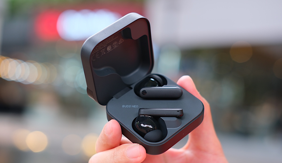 รีวิว CMF Clip Pro หูฟังไร้สายแบบหนีบรุ่นแรกของแบรนด์ พร้อมด้วย CMF Buds Neo ตัดเสียงรบกวนสูงสุด 35 เดซิเบล
