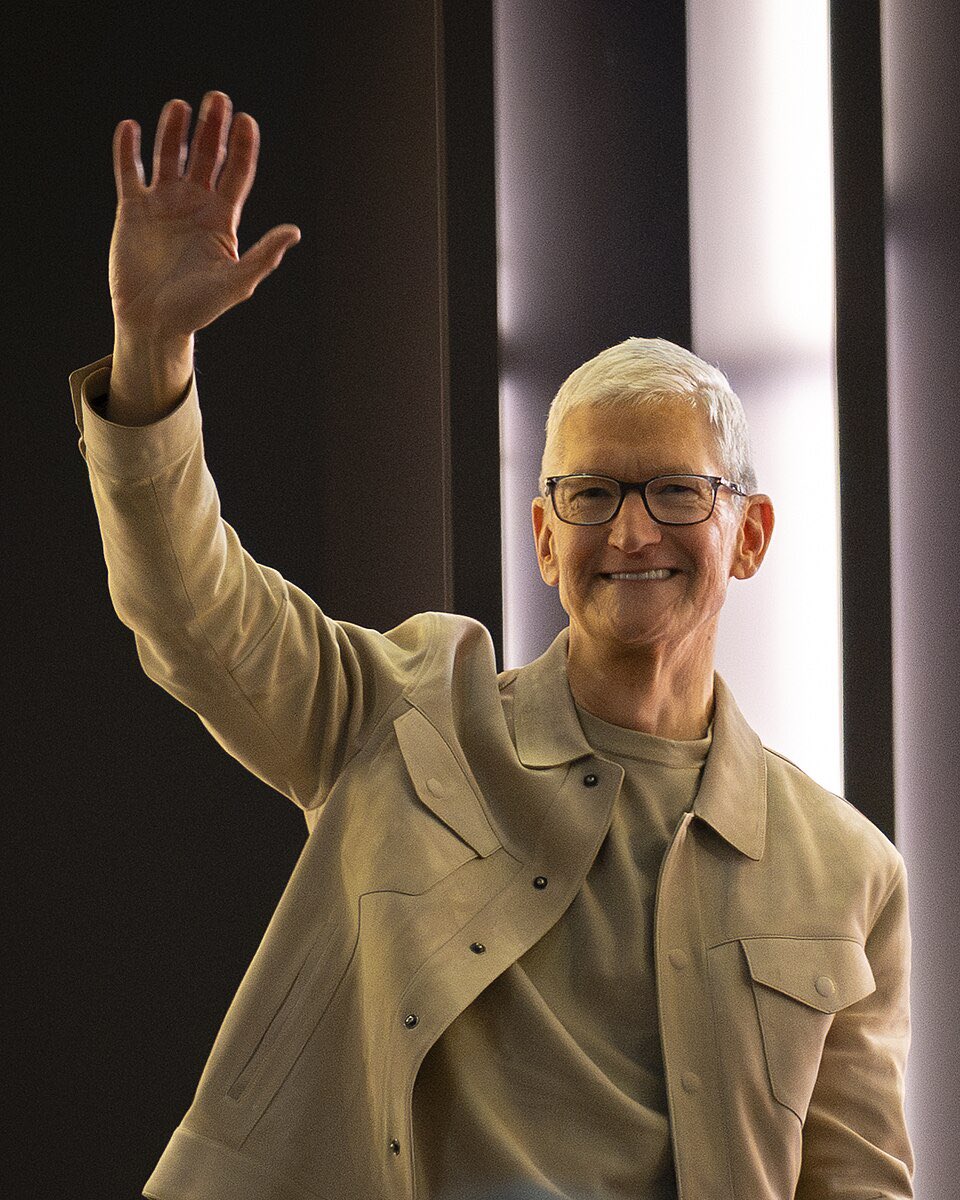 เผยข้อความจาก Tim Cook ถึงพนักงาน Apple ก่อนลงจากตำแหน่งซีอีโอ
