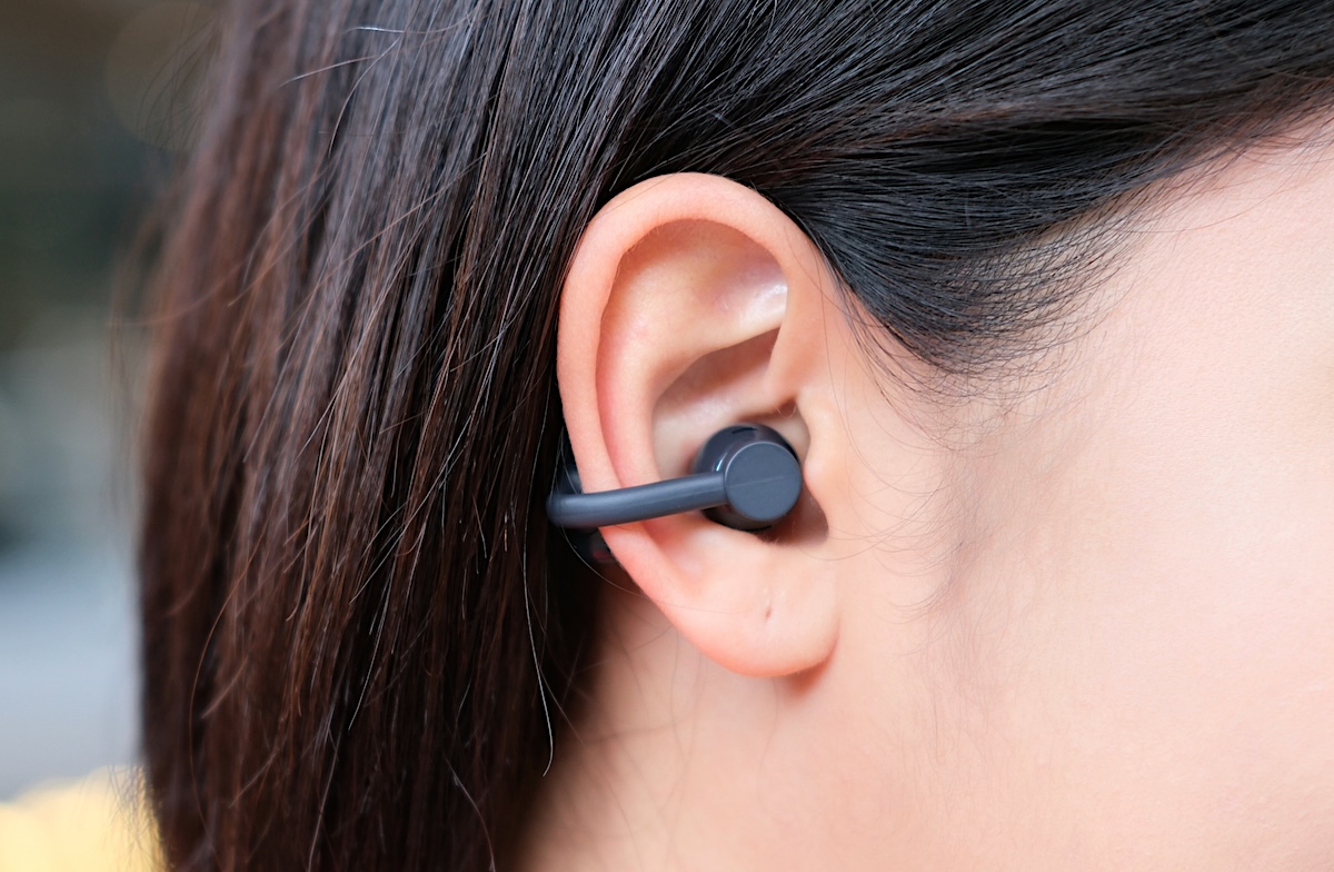 รีวิว CMF Clip Pro หูฟังไร้สายแบบหนีบรุ่นแรกของแบรนด์ พร้อมด้วย CMF Buds Neo ตัดเสียงรบกวนสูงสุด 35 เดซิเบล