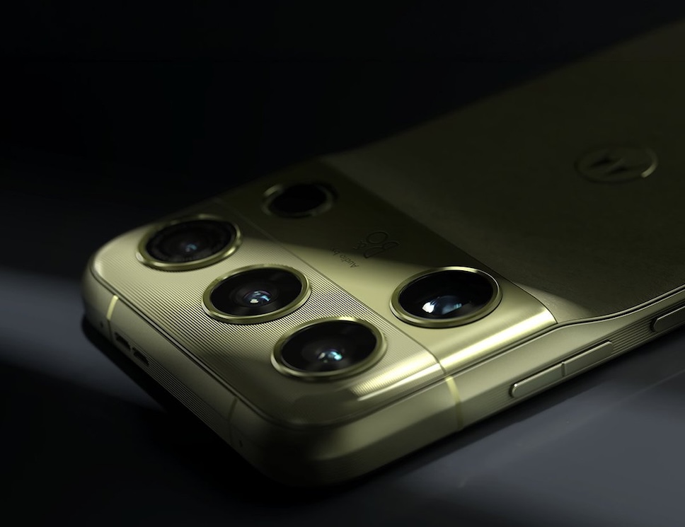 Motorola เผยโฉม Signature 27 เรือธงที่มาพร้อมระบบเสียงจาก Bang & Olufsen