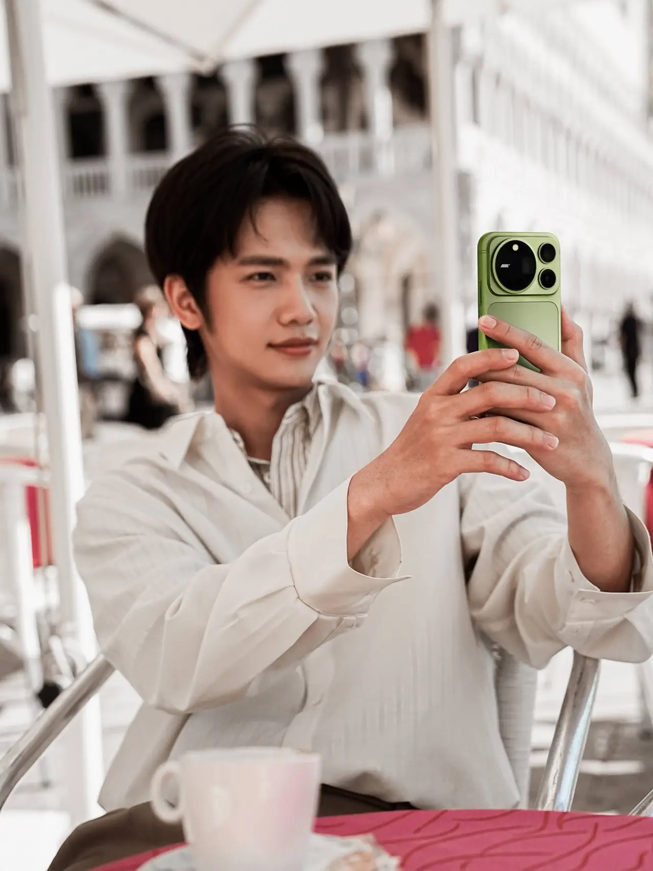 HONOR Magic9 Pro Max เปิดตัวแล้ว ติดกล้องหลัง 200MP (2 ตัว) พร้อมฟีเจอร์กล้องจาก ARRI ใช้ชิป Snapdragon รุ่นล่าสุด