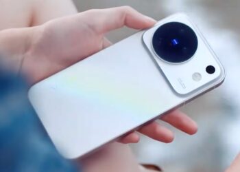 vivo X500 มีโฆษณาออกมาแล้ว เผยดีไซน์อย่างชัดเจน