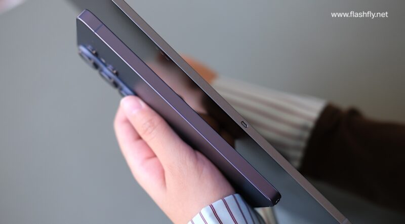รีวิว Samsung Galaxy Tab S12 Ultra แท็บเล็ตจอยักษ์ 14.6 นิ้ว ดีไซน์บางเฉียบ เบาพกง่าย ทำงานได้ดุจ PC