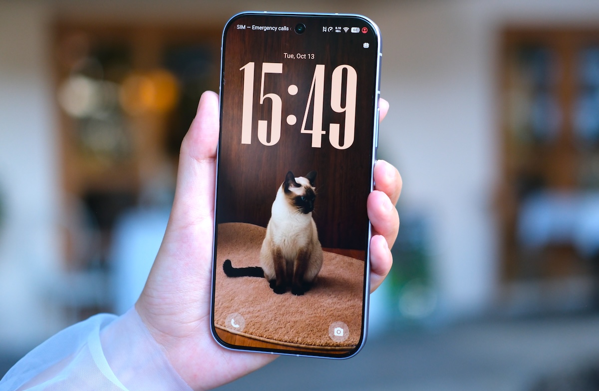 รีวิว vivo V80 "เสกช็อตลูกรักพระเจ้า" มาพร้อมกล้อง ZEISS ดีไซน์ดวงดาวสุดโดดเด่น แบตเตอรี่ 7200mAh ชาร์จไว 90W FlashCharge ระบบปฏิบัติการใหม่ล่าสุด OriginOS 7