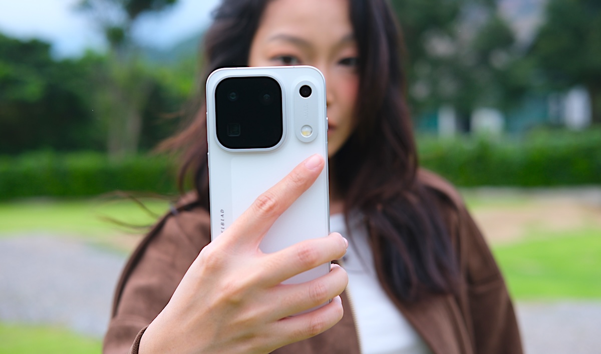 รีวิวฉบับเต็ม OPPO Find X10 Pro Max สมาร์ตโฟนแฟลกชิปกล้องสมจริง มาพร้อมกล้อง 600MP ครั้งแรกของโลกภาพคมชัดทุกระยะและชุดเลนส์เสริม OPPO Hasselblad