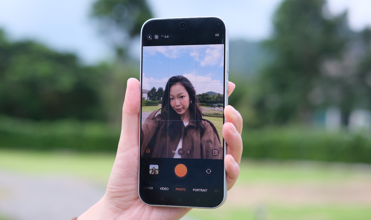 รีวิวฉบับเต็ม OPPO Find X10 Pro Max สมาร์ตโฟนแฟลกชิปกล้องสมจริง มาพร้อมกล้อง 600MP ครั้งแรกของโลกภาพคมชัดทุกระยะและชุดเลนส์เสริม OPPO Hasselblad