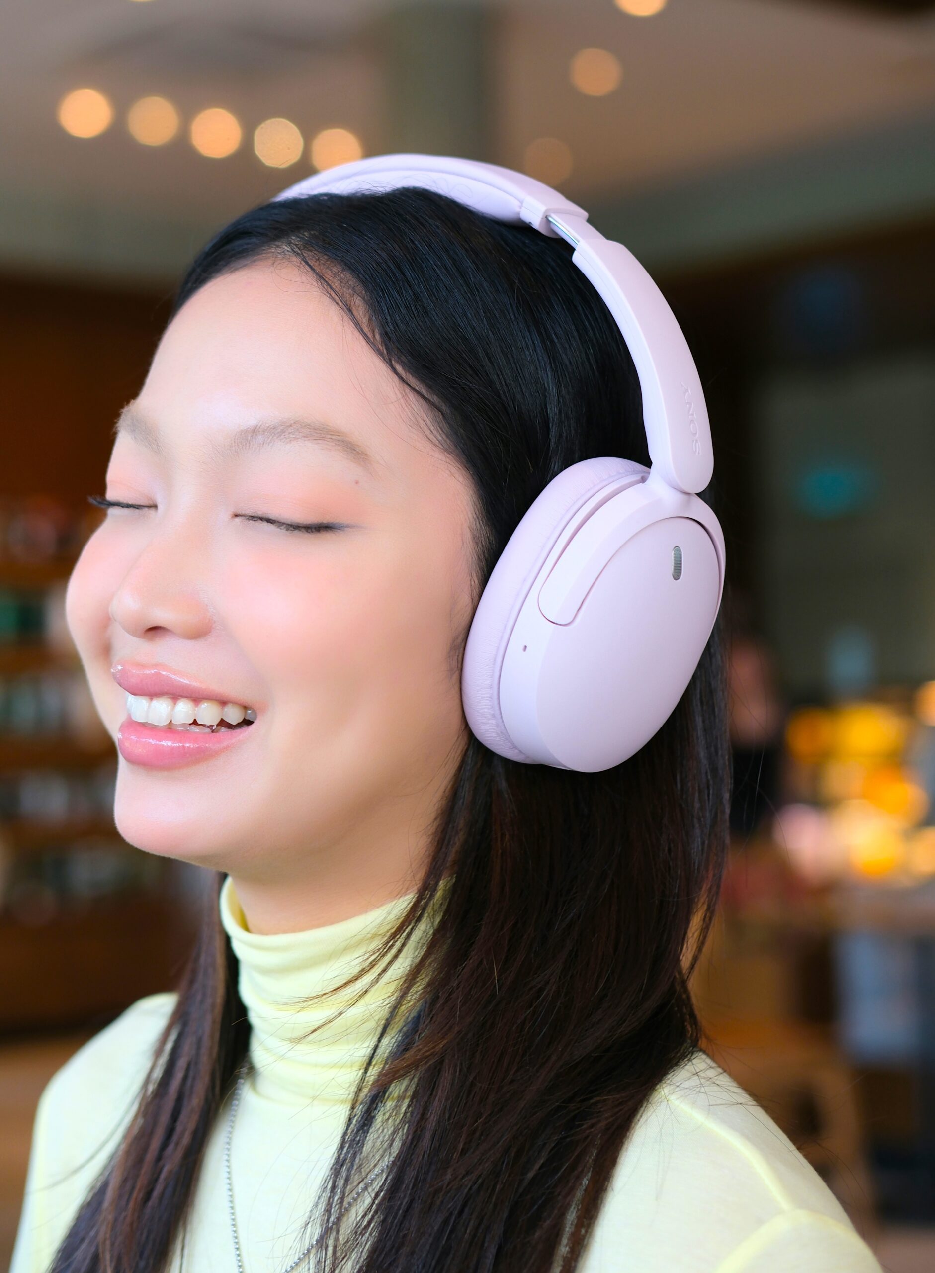 รีวิว Sony WH-CH730N หูฟังไร้สายครอบหูรุ่นใหม่ เน้นตัดเสียงรบกวน แบตเตอรี่ใช้งานได้นาน น้ำหนักเบา