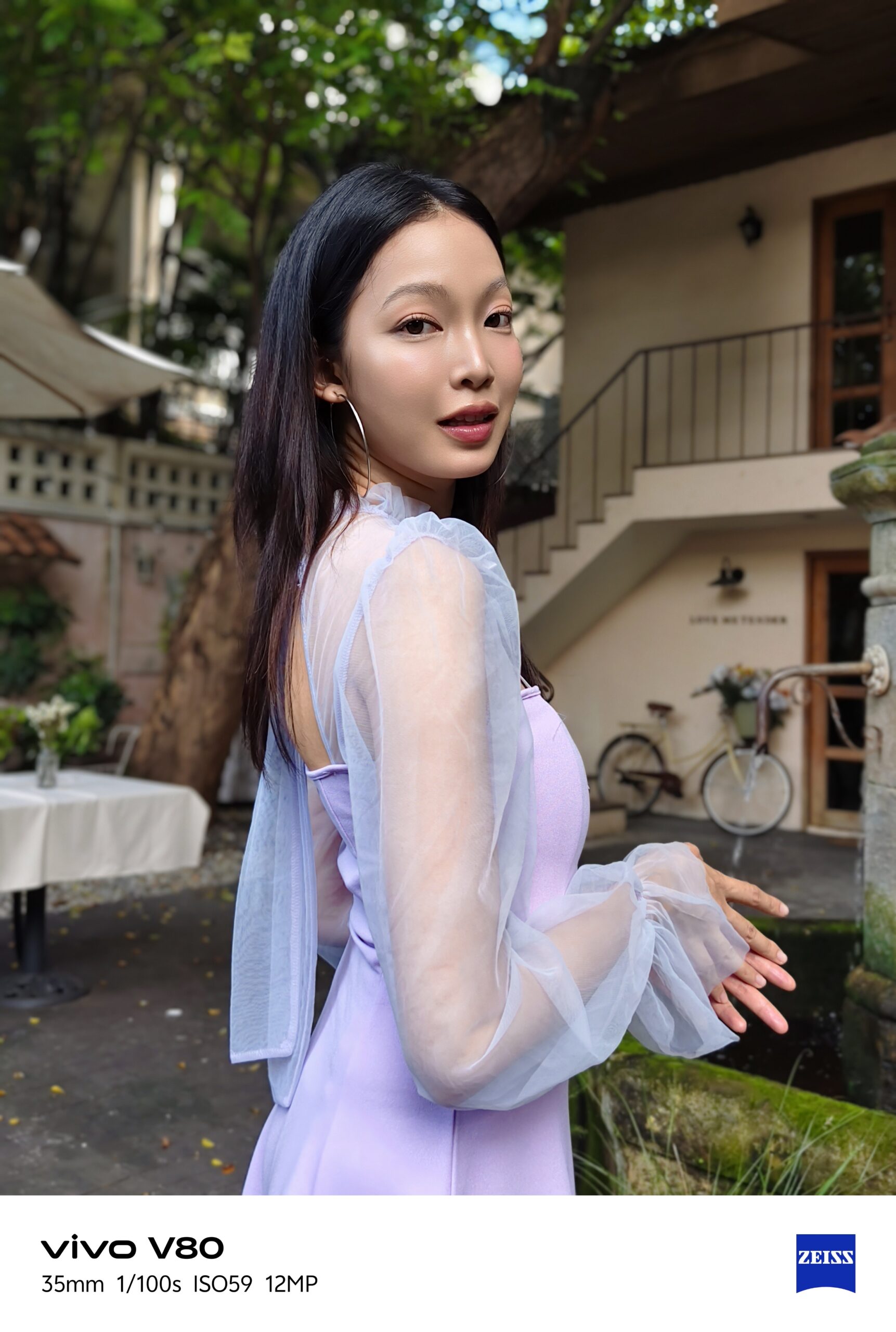 รีวิว vivo V80 "เสกช็อตลูกรักพระเจ้า" มาพร้อมกล้อง ZEISS ดีไซน์ดวงดาวสุดโดดเด่น แบตเตอรี่ 7200mAh ชาร์จไว 90W FlashCharge ระบบปฏิบัติการใหม่ล่าสุด OriginOS 7