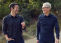 Tim Cook เผยช่วงเวลาเปลี่ยนผ่านของตำแหน่งซีอีโอ Apple และเหตุผลที่ให้ John Ternus เปิดตัว iPhone Duo