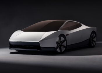 Tesla Roadster รถสปอร์ตขุมพลังไฟฟ้าที่บินได้ เปิดรับจองในไทยแล้ว