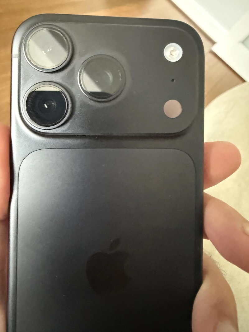 iPhone 18 Pro เจอปัญหาสีซีดจางในบางจุด แต่ไม่แย่เท่าที่เคยเกิดกับ iPhone 17 Pro