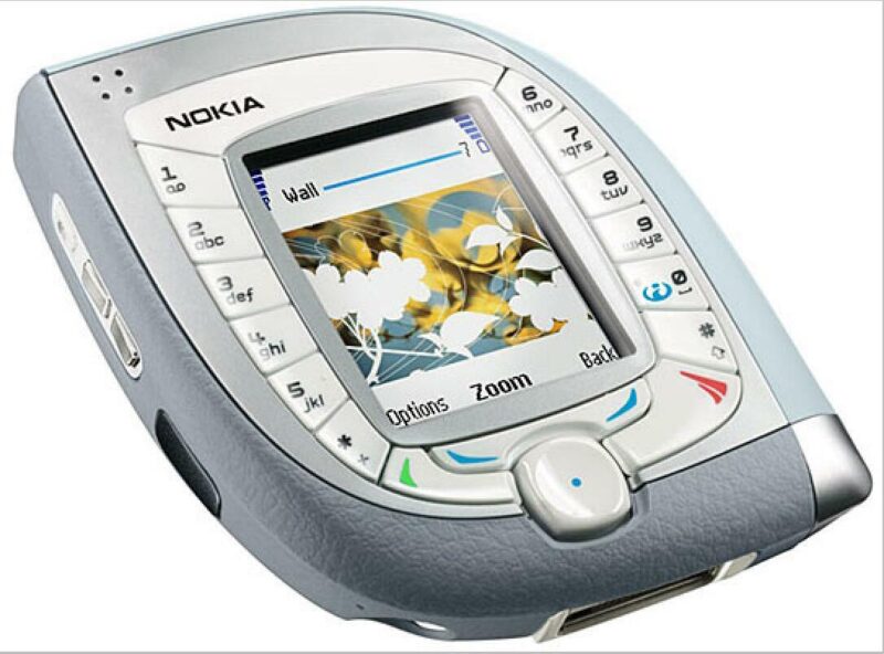 11 มือถือดีไซน์สุดแปลกไม่เหมือนใครจาก Nokia ที่โด่งดังในอดีต