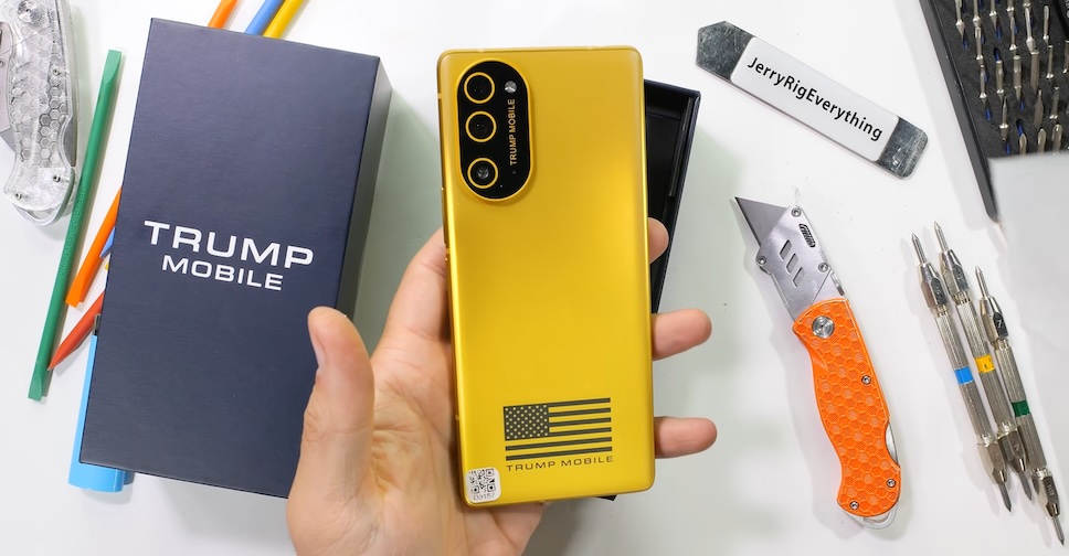 Trump Mobile T1 Phone เป็นรุ่นเดียวกับ HTC U24 Pro ไม่ได้ผลิตในอเมริกา