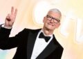 Tim Cook ขายหุ้น Apple มูลค่ากว่า 2 พันล้านบาท เมื่อต้นเดือนตุลาคมที่ผ่านมา
