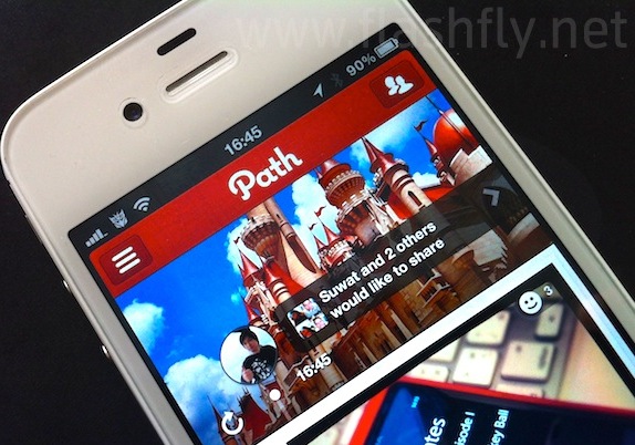 มารู้จัก Path แอพโซเชียลลูกผสมมาแรงบน iPhone และ Android พร้อมเทคนิคแก้ปัญหารับแอดเพื่อนไม่ได้