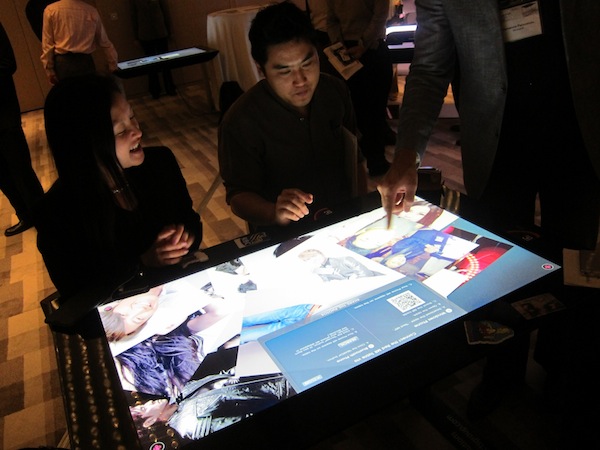 Samsung จับมือ Microsoft เปิดตัวจอทัชกรีนใหม่ล่าสุดขนาด 40 นิ้ว กระหึ่มภูมิภาคเอเชียตะวันออกเฉียงใต้ครั้งแรก