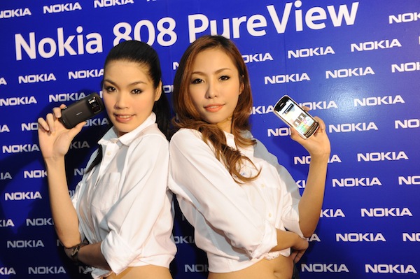 โนเกียเปิดตัว Nokia 808 PureView เปิดยุคใหม่ของการถ่ายภาพบนสมาร์ทโฟนความละเอียดสูงที่สุดในโลก