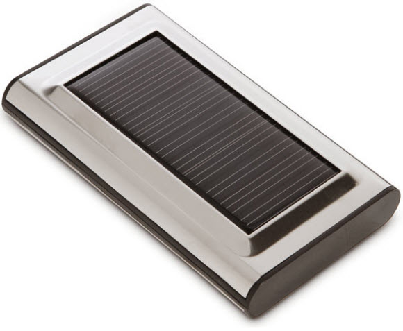 JuiceBar แบตเตอรี่สำรอง ชาร์ตไฟได้ด้วยพลังงานแสงอาทิตย์