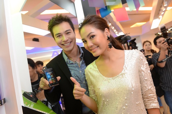 Nokia และ IEC เปิดตัว Nokia Lifestyle Shop แห่งแรกของไทยที่สยาม พารากอน