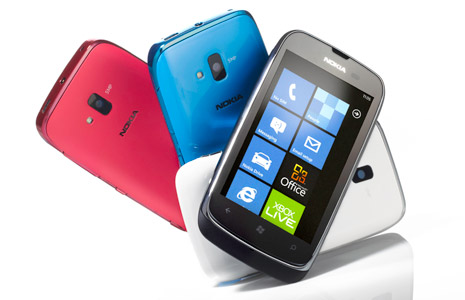 ลือ Nokia มีแผนเปิดตัว Lumia รุ่นเล็กหน้าจอ 4 นิ้วใหม่ อัพเกรดจาก Lumia 610 ราคาประหยัด