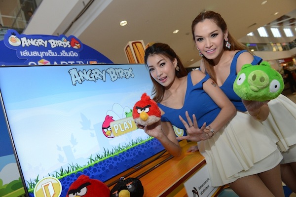 Samsung จับ Angry Birds แอพเกมสุดฮิตระเบิดความมันส์บน Samsung Smart TV ครั้งแรกของโลก