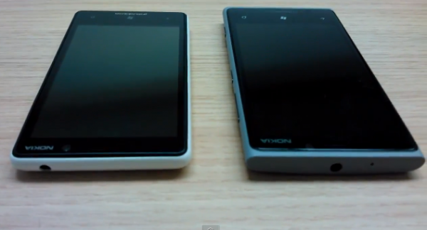 เทียบตัวเป็นๆ Nokia Lumia 920 และ Lumia 820 แตกต่างกันอย่างไรบ้าง (ชมคลิป)