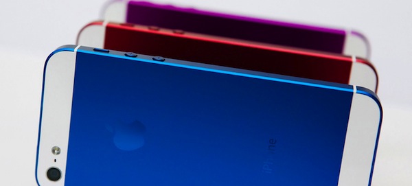 ลือ iPhone 5S จะมาแบบหลากสีแบบนี้ ในเดือนมิถุนายน 2013