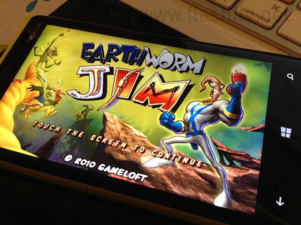 ด่วน!! Gameloft ใจดีแจกเกม Earthworm Jim HD และ Assassin’s Creed HD สำหรับผู้ใช้ Windows Phone ฟรี